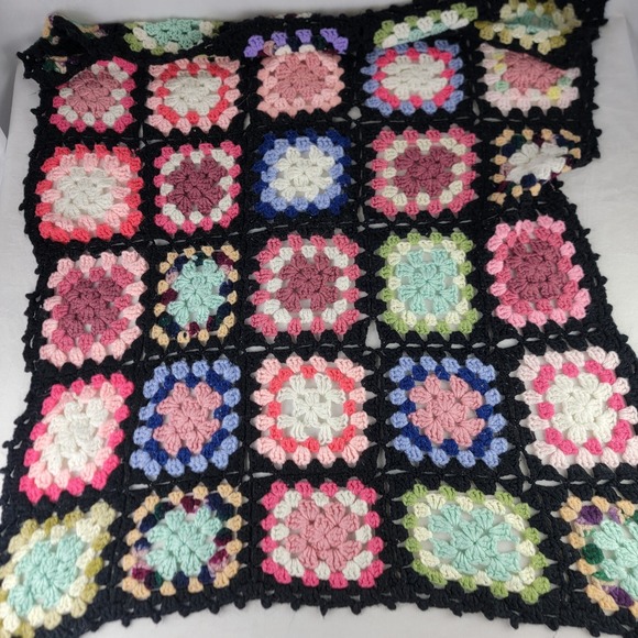 Vintage 1960/70's Retro Multicolored Granny Crochet Patchwork Quilt Throw Afghan - Picture 2 of 2